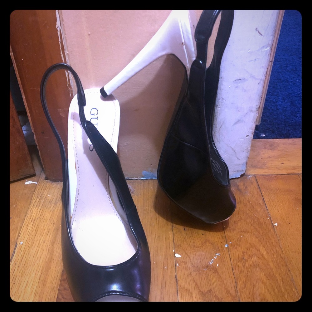 New Guess heels